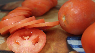 cut tomatoes
